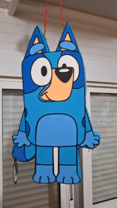 piñata bluey